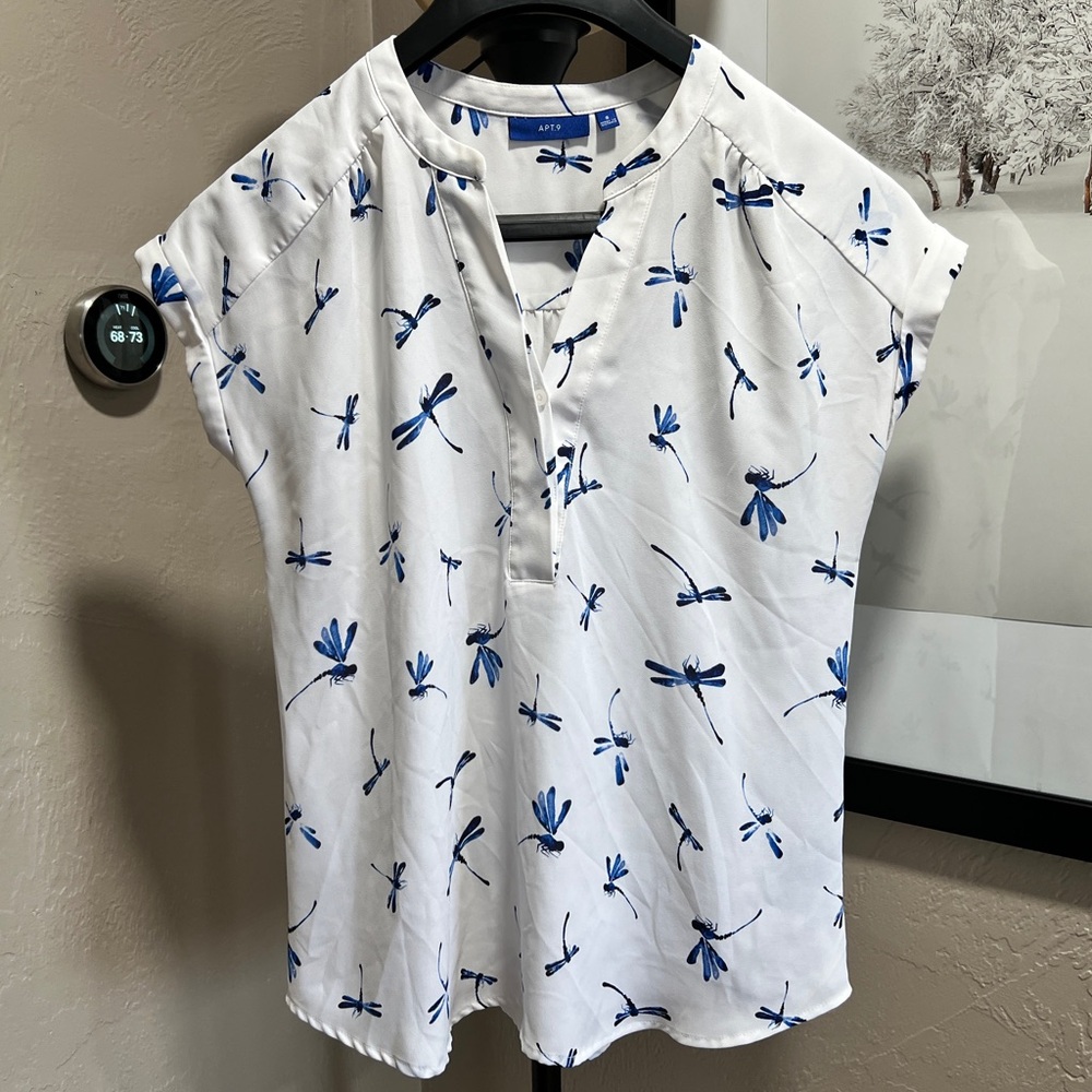 Apt. 9 Blue Dragonfly Print Popover Blouse White Short Sleeve Top Size Small